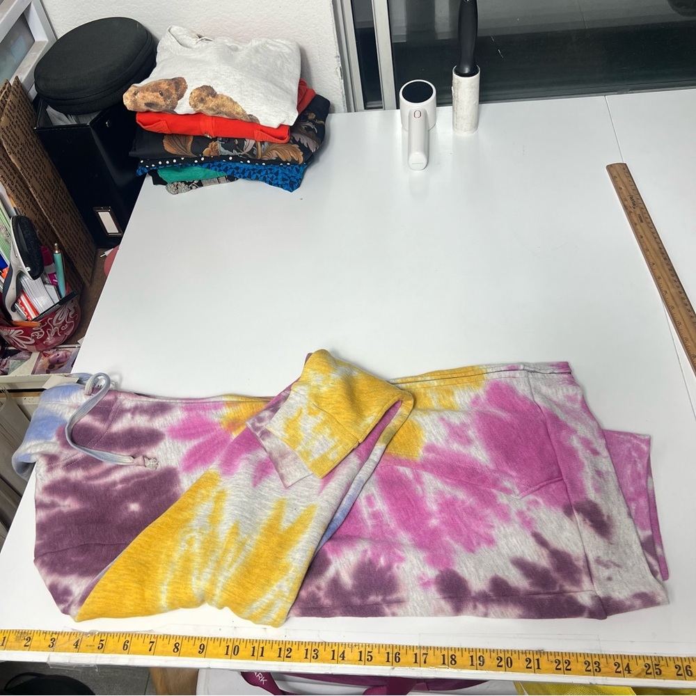 PINK Victoria’s Secret Tie-Dye Zip up Hoodie Gray Multi color Size L NWT - Picture 10 of 10